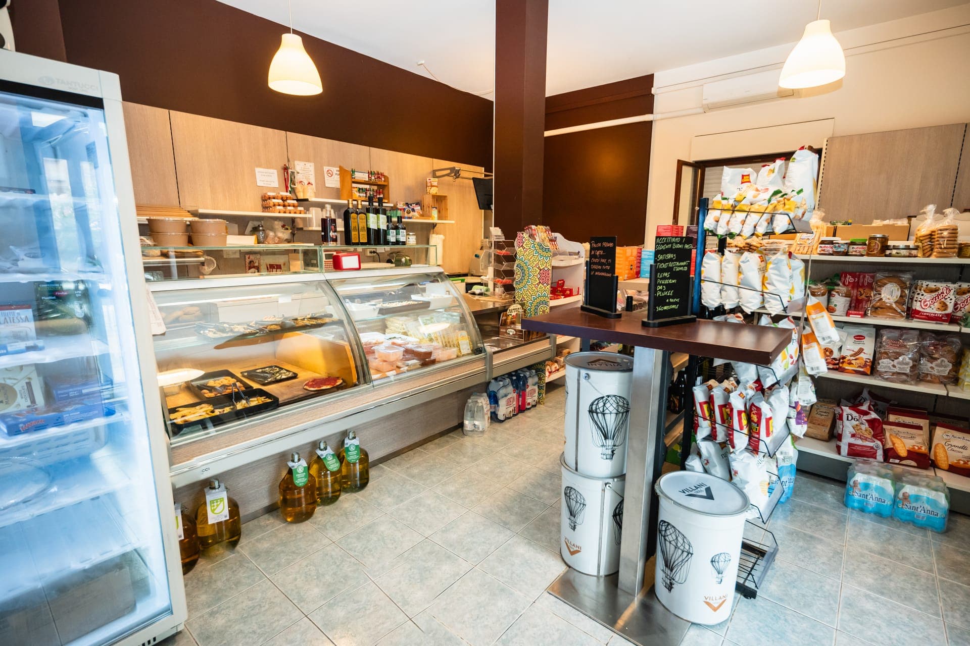 Interno della Bottega di Roberto Bolletta a Monsano